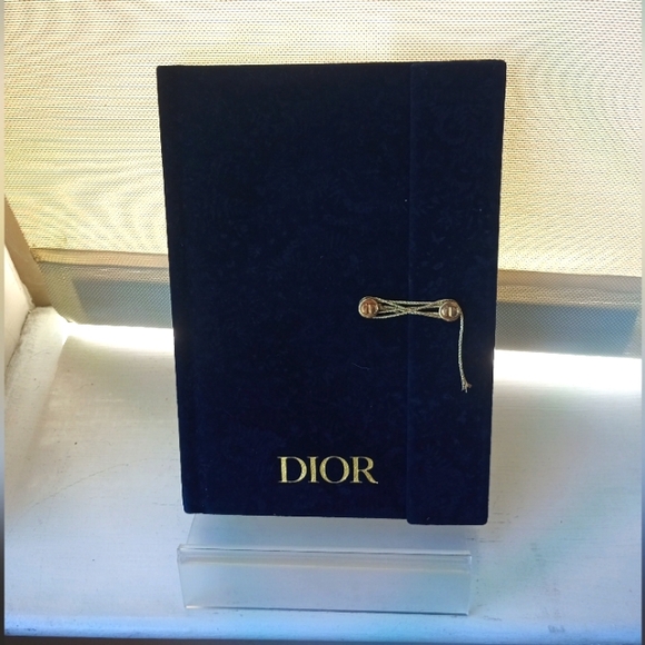 New Dior Velvetbound Goldleaf Notebook - Picture 1 of 1